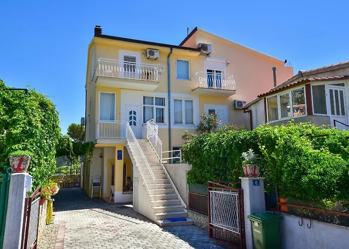 Rosalia Apartments