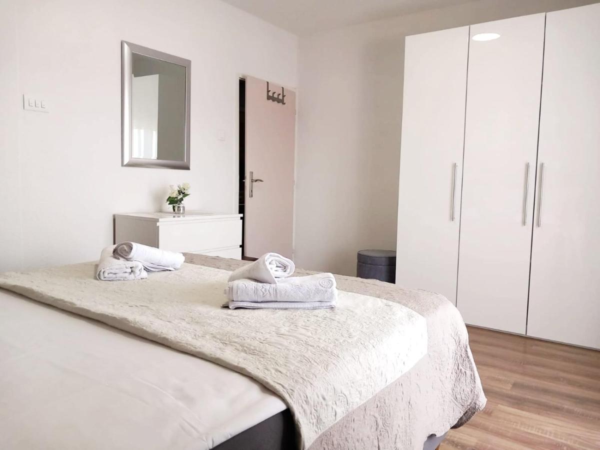 Apartment Rosalia *